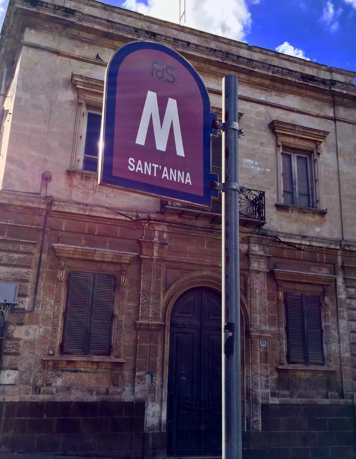 Angioy 18 Acomodação com café da manhã Sássari Exterior foto
